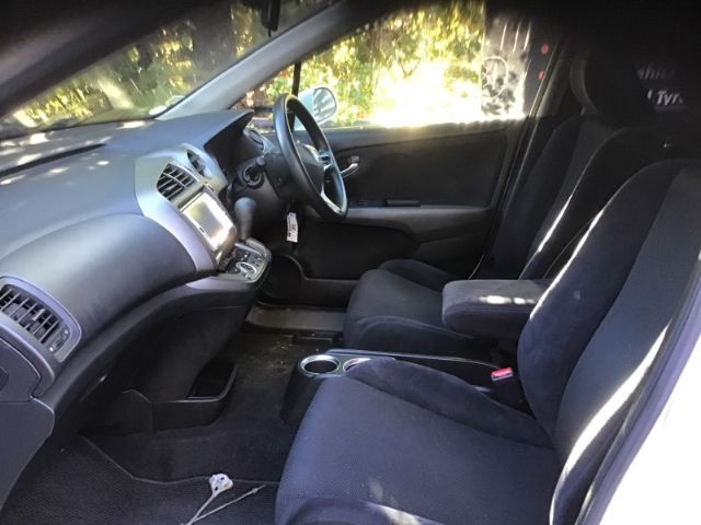 Honda Stream - RN6-RN9 2006-2014