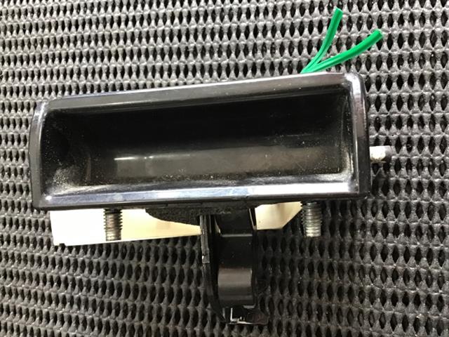 Tailgate Handle Outer
