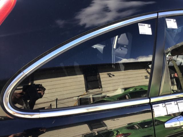 Rr Cargo Glass