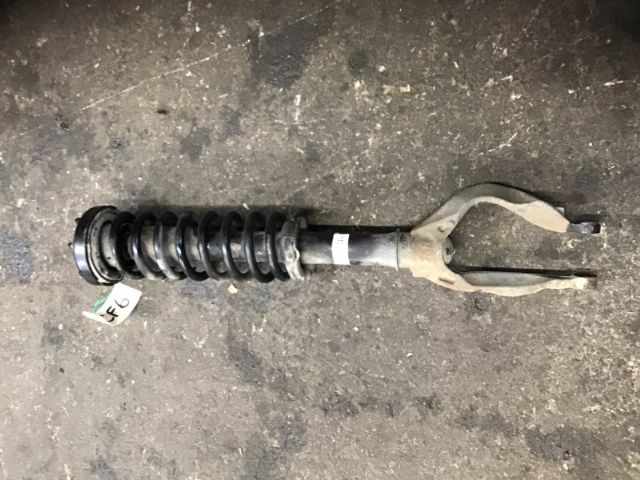 Rf Strut