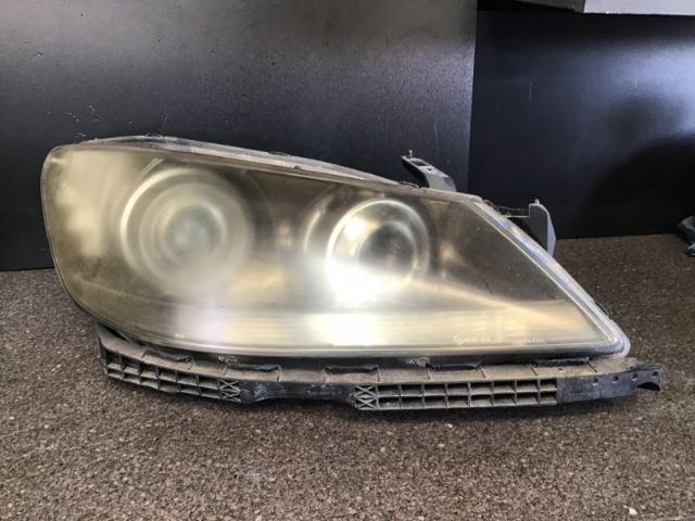 R Headlight