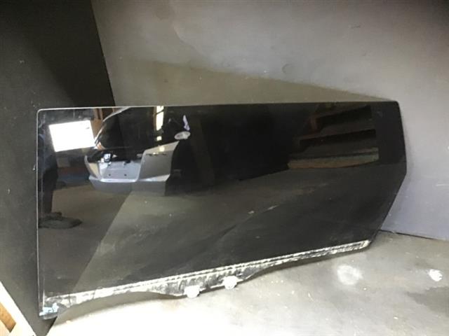 Lr Door Glass