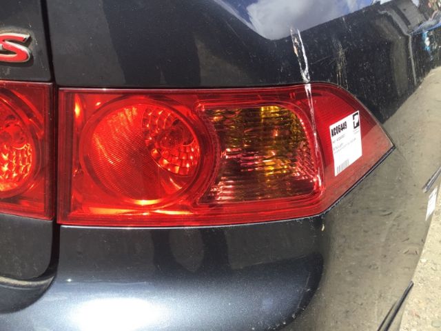 R Tail Light