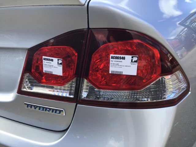R Tail Light