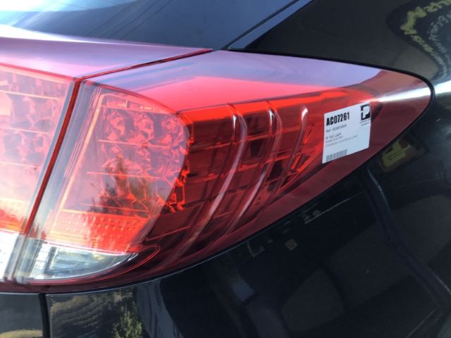 R Tail Light