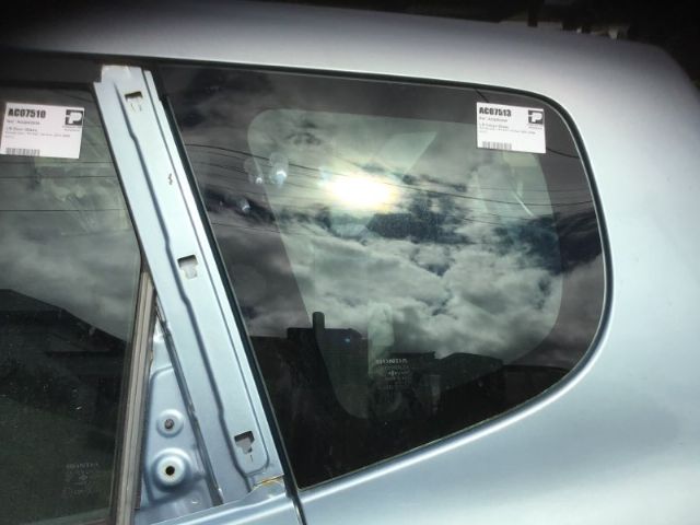 Lr Cargo Glass