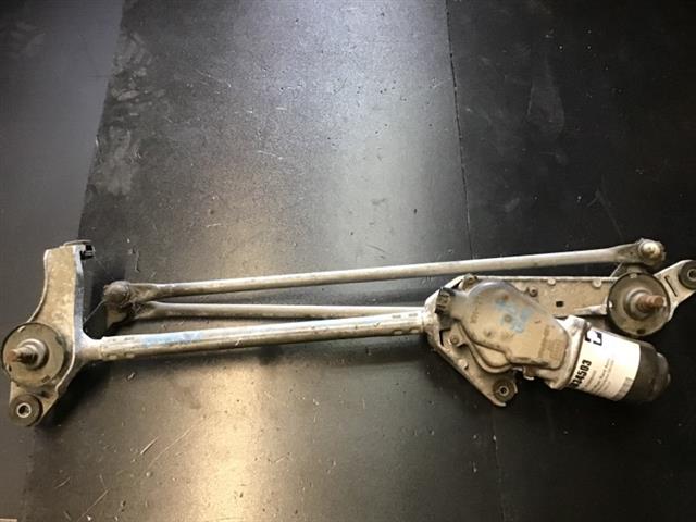 Front Wiper Rack Assy