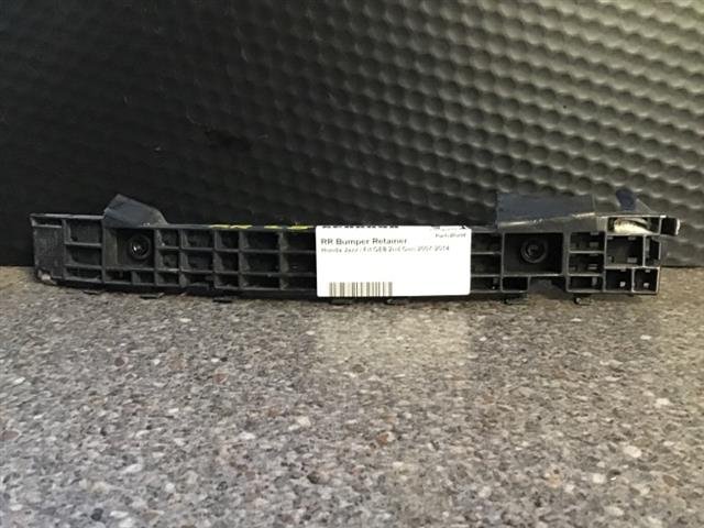 Rr Bumper Retainer