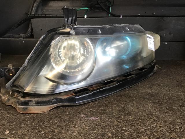L Headlight
