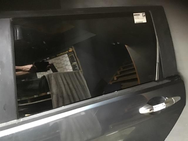Lr Door Glass