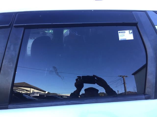 Lr Door Glass