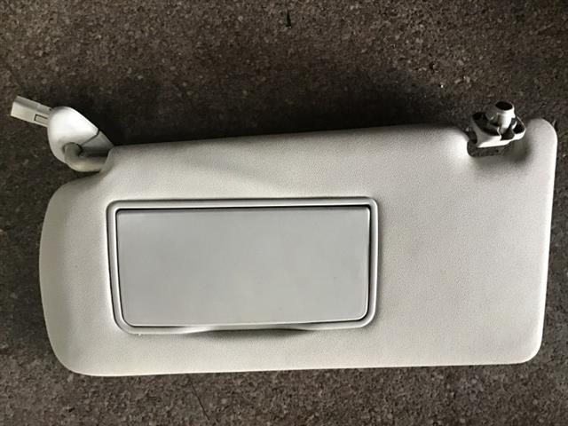 Lh Sunvisor