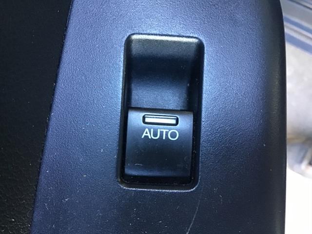 Lr Window Switch