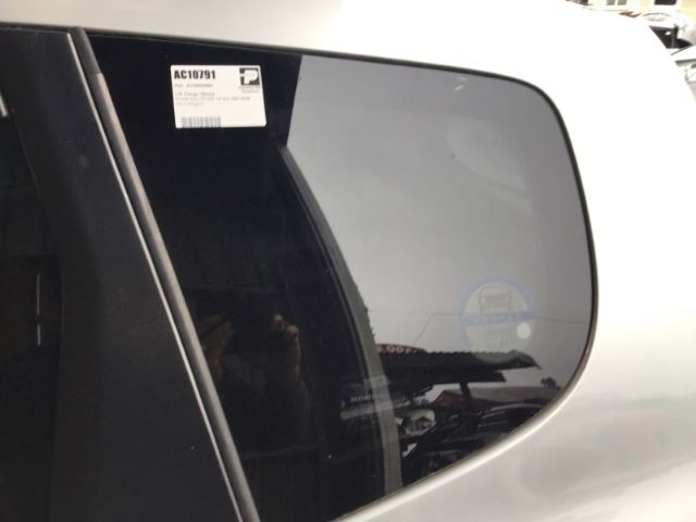 Lr Cargo Glass