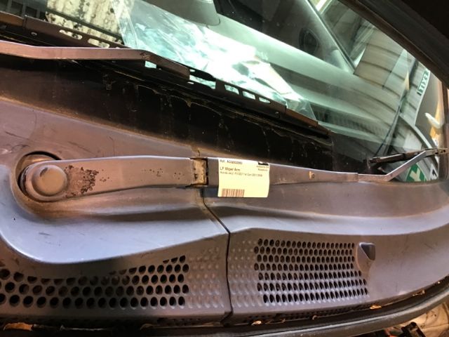 Lf Wiper Arm