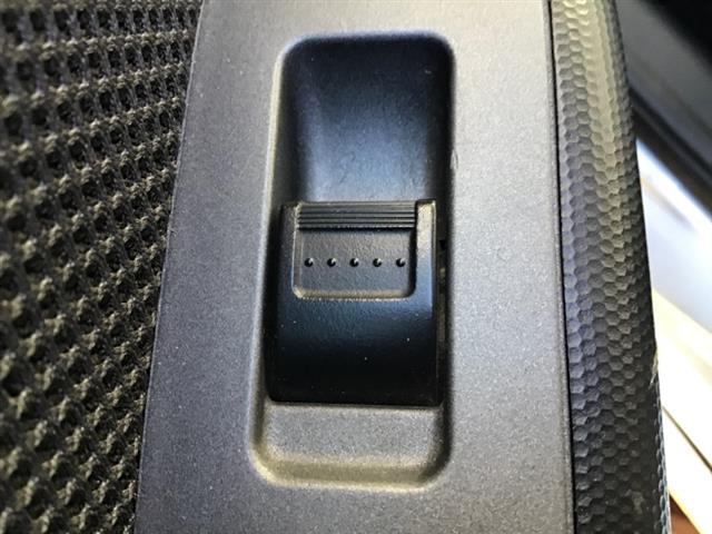Lr Window Switch