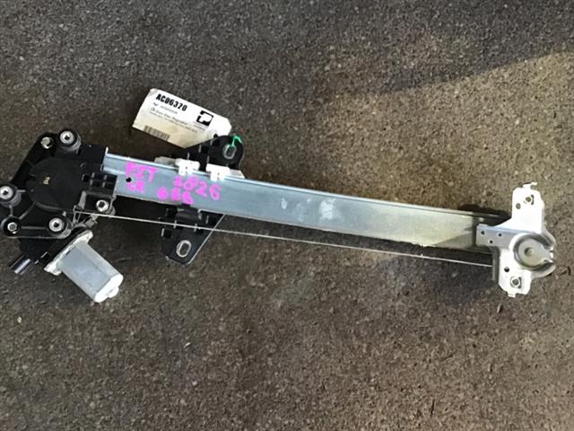 Lr Door Elec Regulator