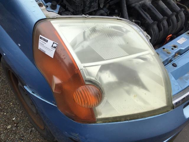 R Headlight