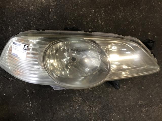 R Headlight