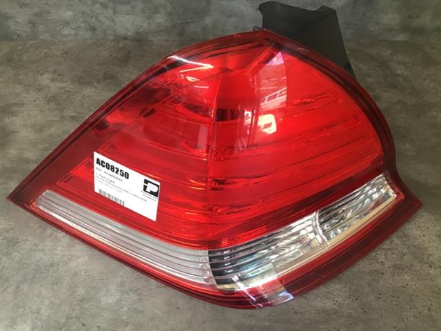 L Tail Light