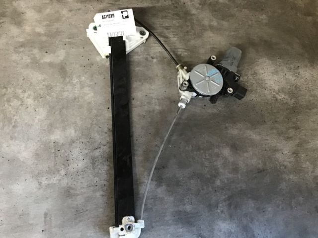 Lr Door Elec Regulator