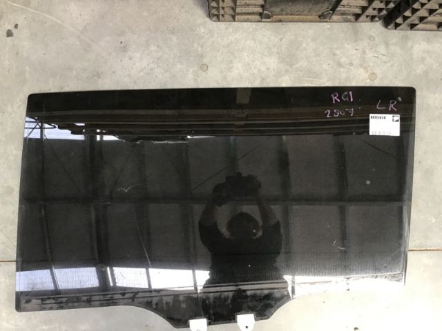Lr Door Glass