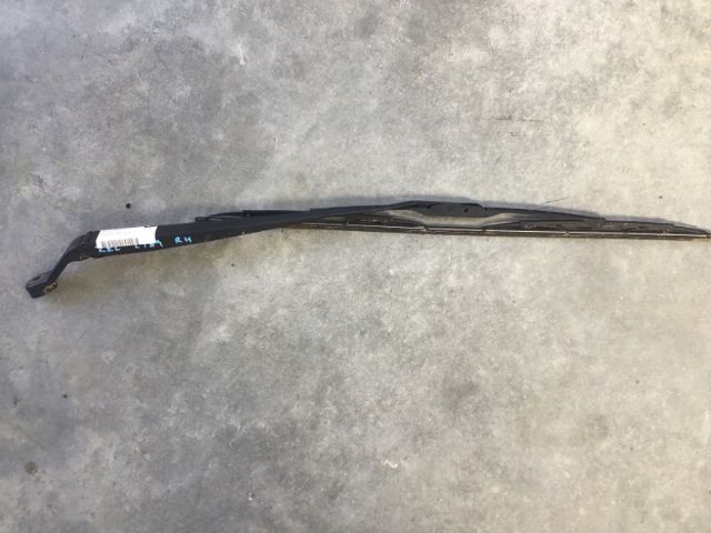 Rf Wiper Arm