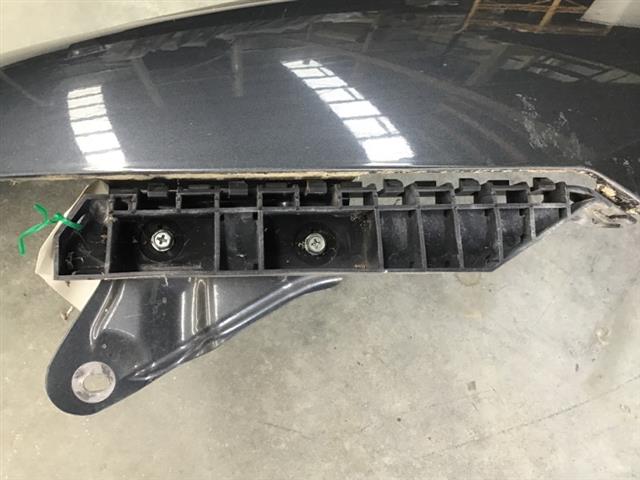 Lf Bumper Retainer