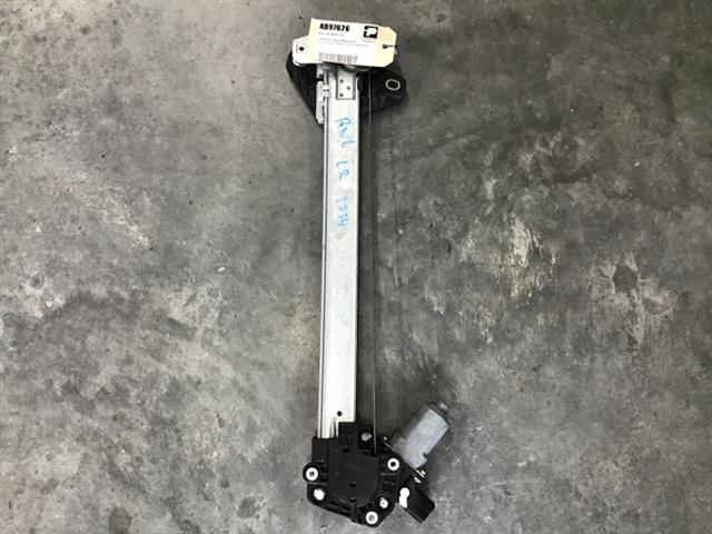 Lr Door Elec Regulator