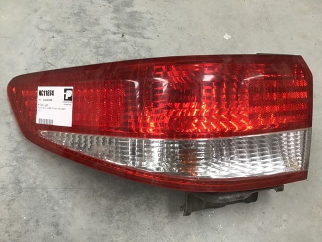 R Tail Light