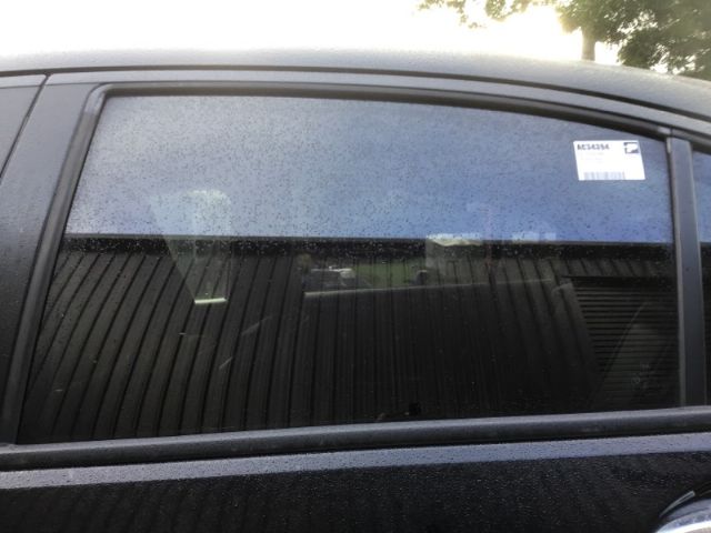 Lr Door Glass