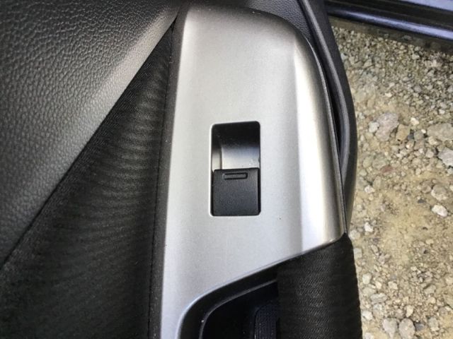 Lr Window Switch