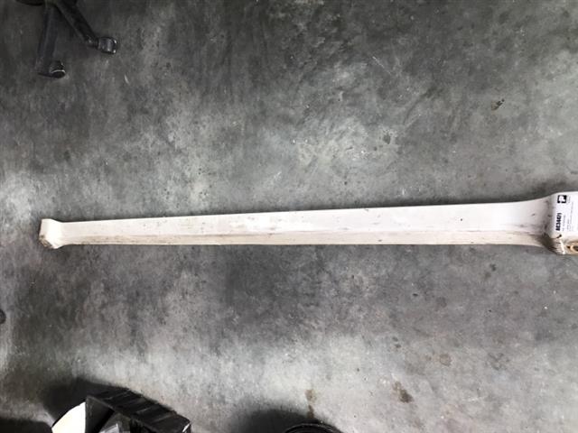 L Side Skirt