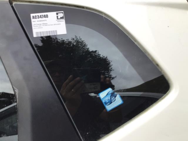 Lr Cargo Glass