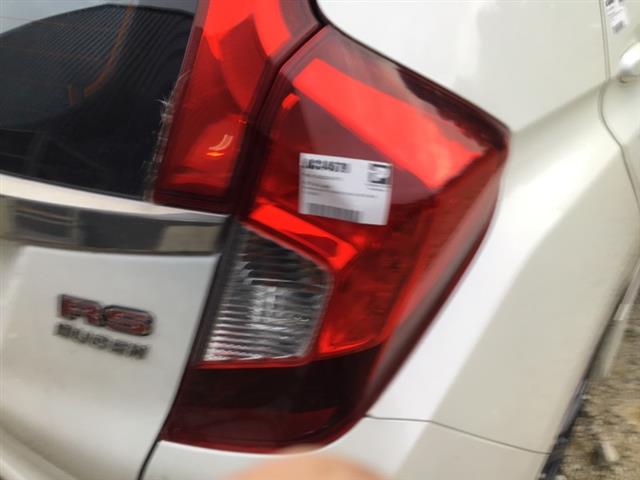 R Tail Light