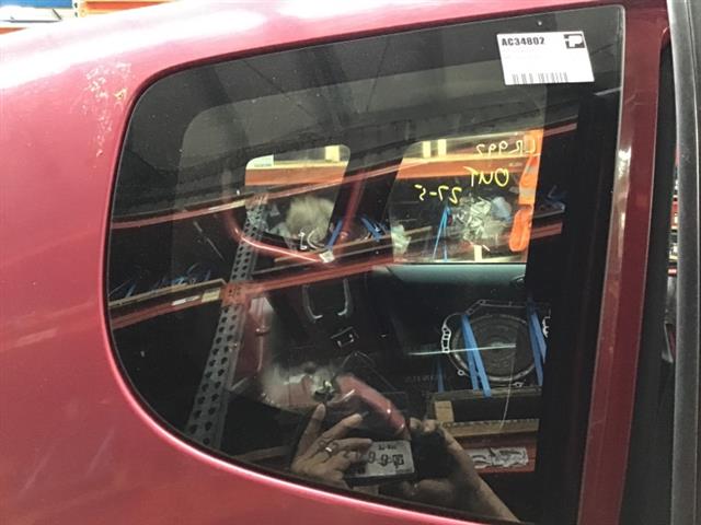 Rr Cargo Glass