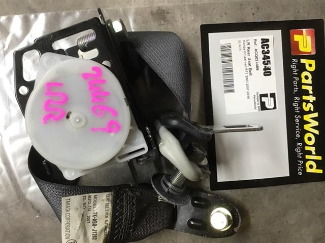 Lr Rear Seat Belt