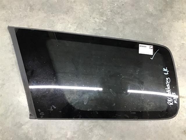 Lr Cargo Glass