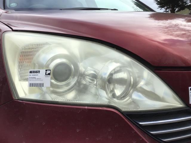 R Headlight
