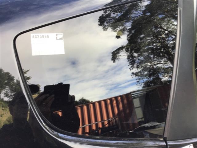 Rr Cargo Glass