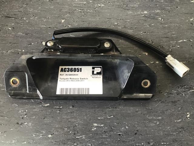 Tailgate Release Switch