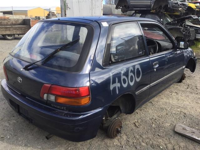 Toyota Starlet - EP82