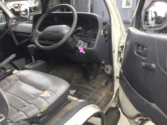 Toyota Hiace - LH113