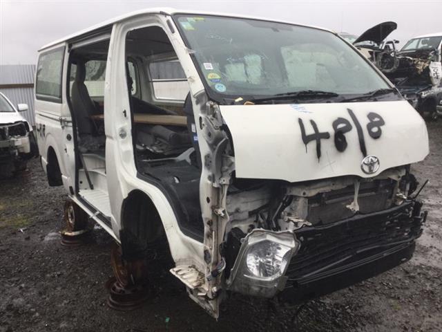 Toyota Hiace - TRH200