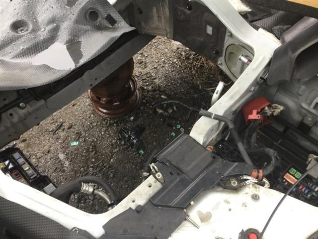 Toyota Hiace - TRH200