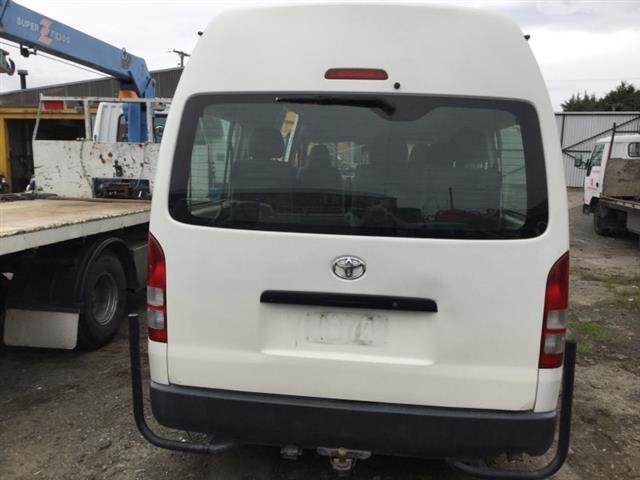 Toyota Hiace - KDH222 05-