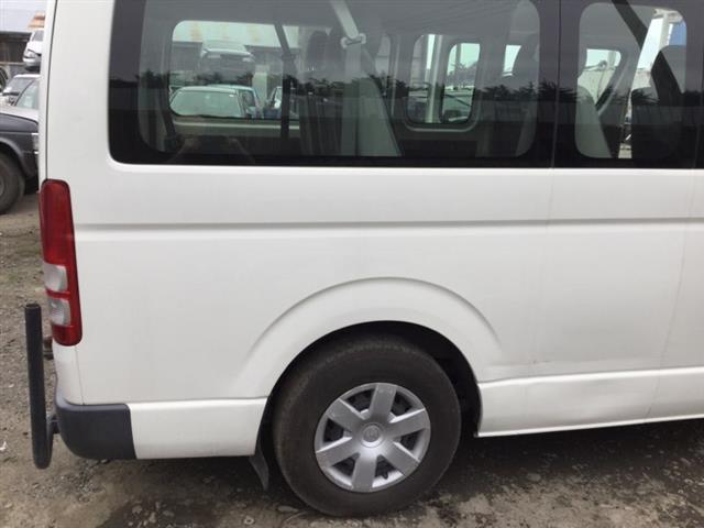 Toyota Hiace - KDH222 05-