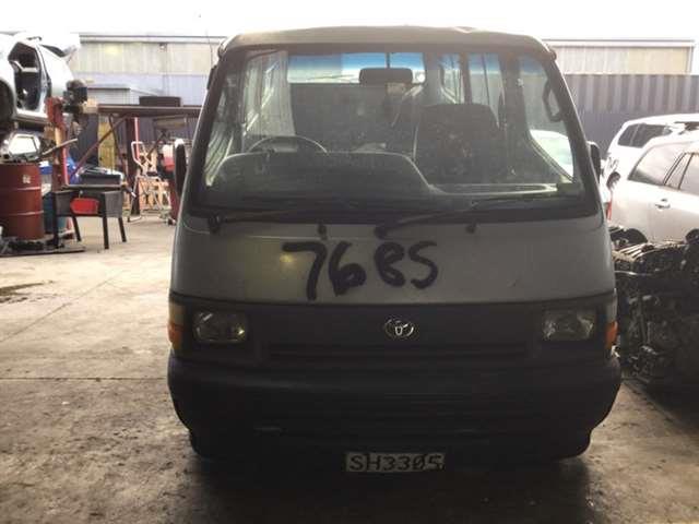 Toyota Hiace - RZH 100