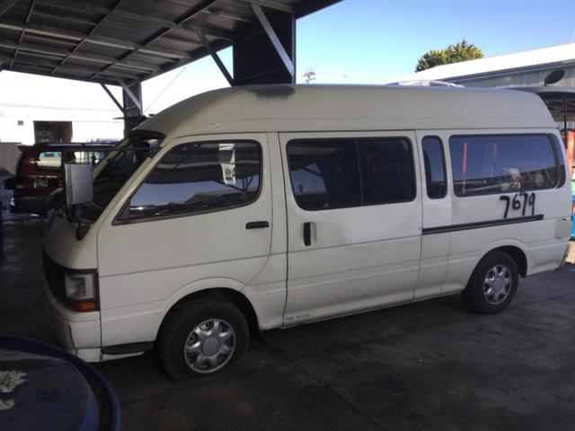 Toyota Hiace - LH123