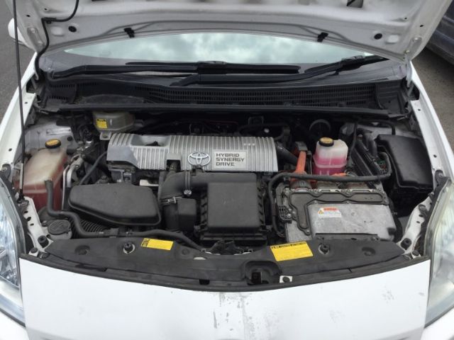 Toyota Prius - ZVW30